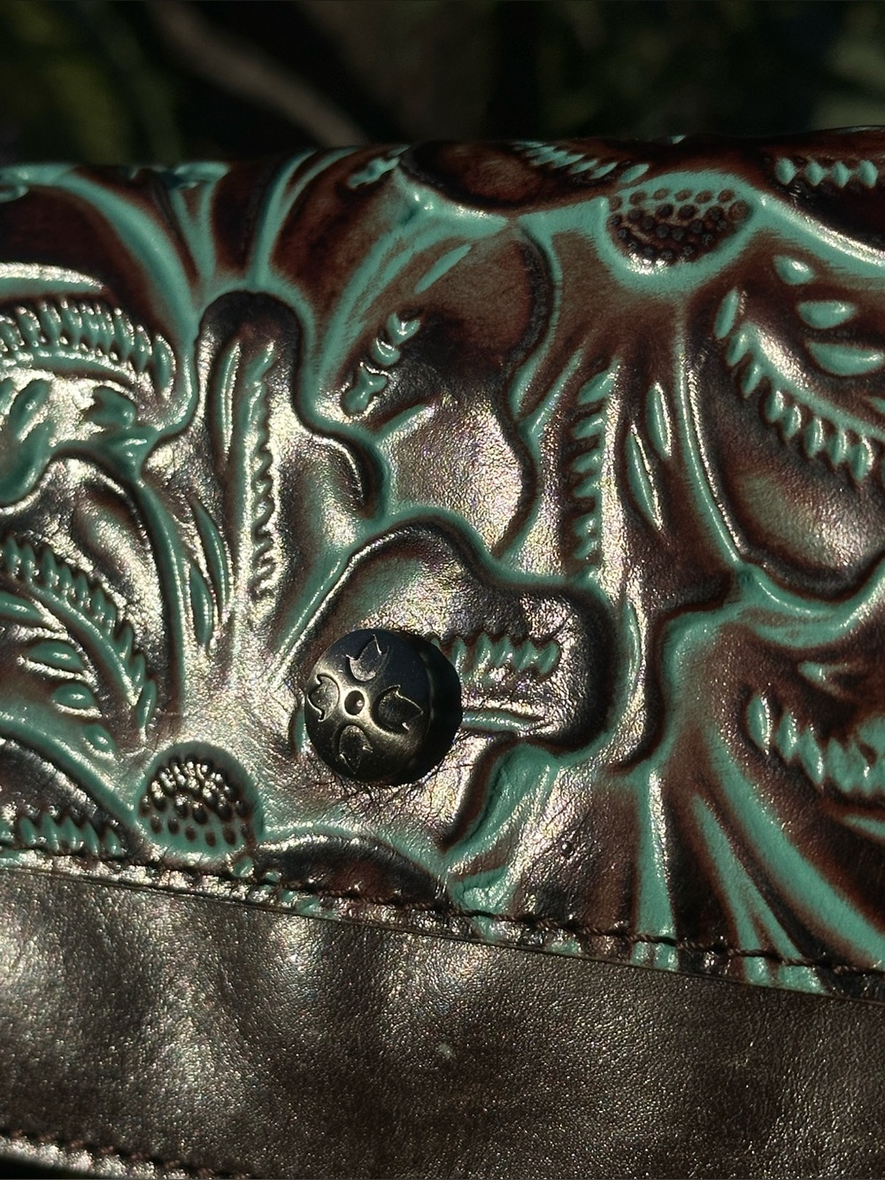 Patricia Nash — Balloni Tooled Turquoise Floral Leather Crossbody Bag - Picture 5 of 6